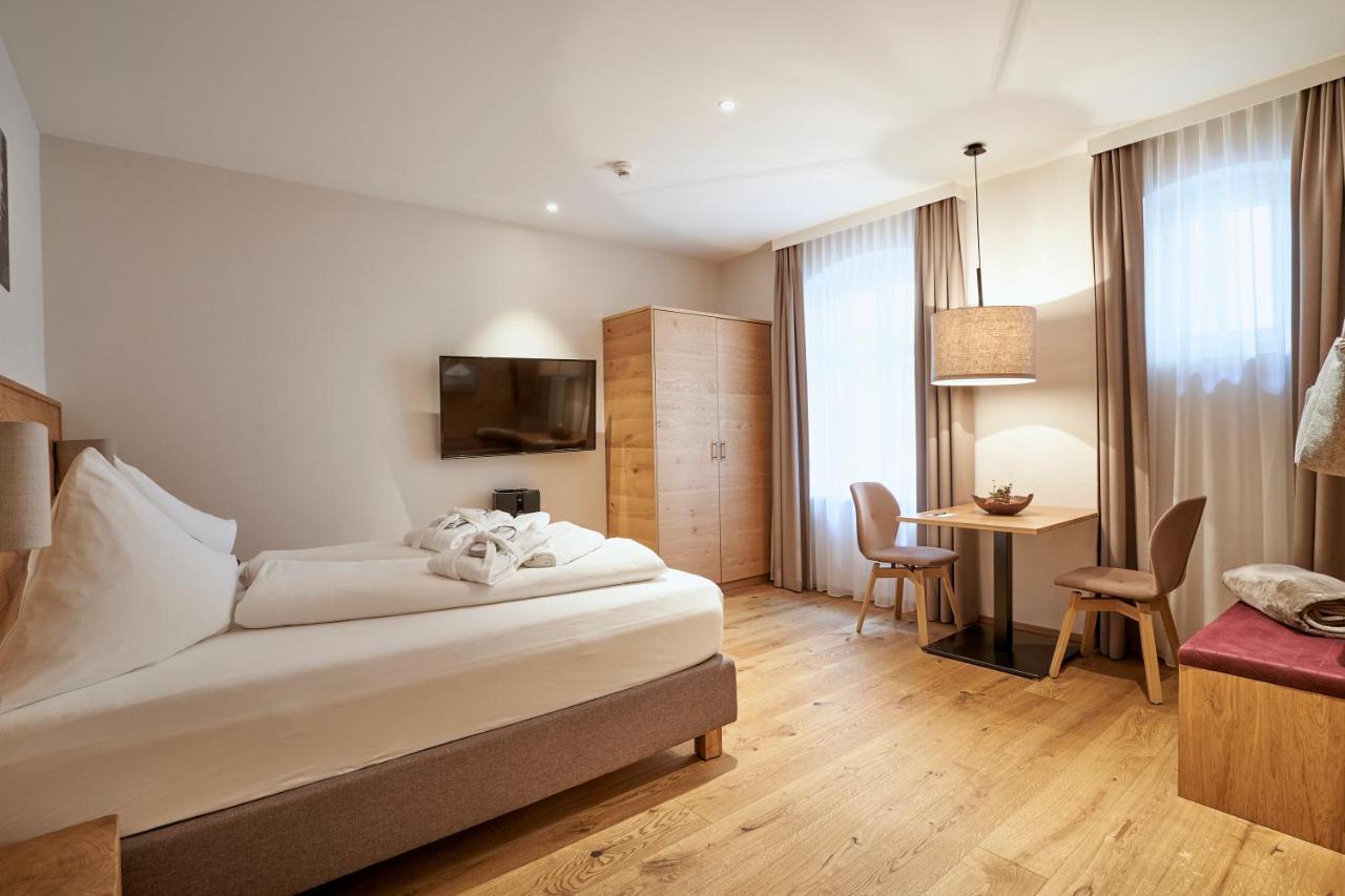 Adler Alpen Apartments 쉬룬즈 외부 사진