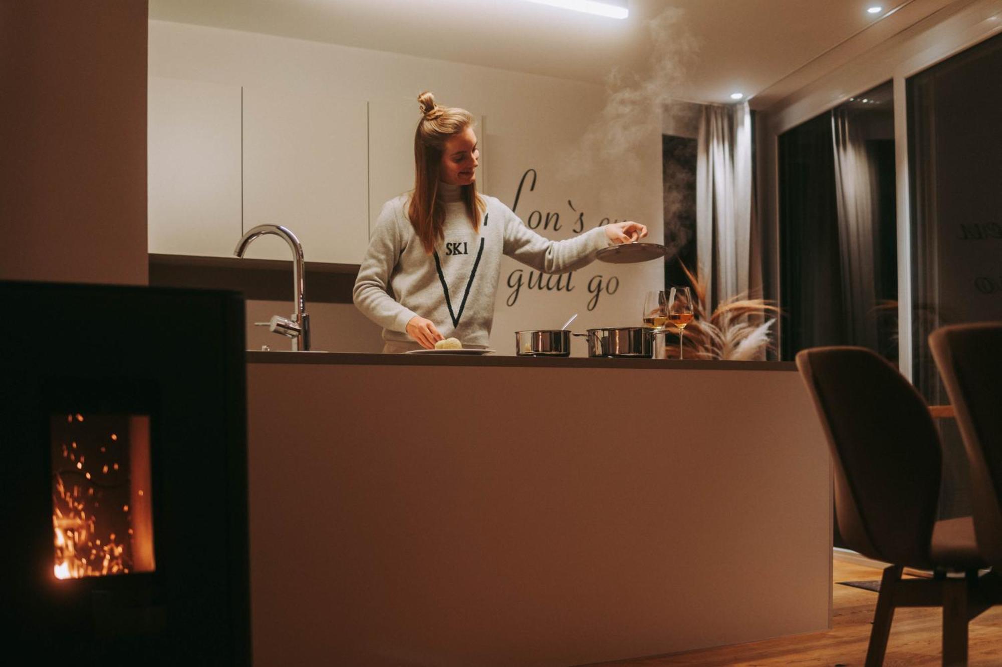 Adler Alpen Apartments 쉬룬즈 외부 사진
