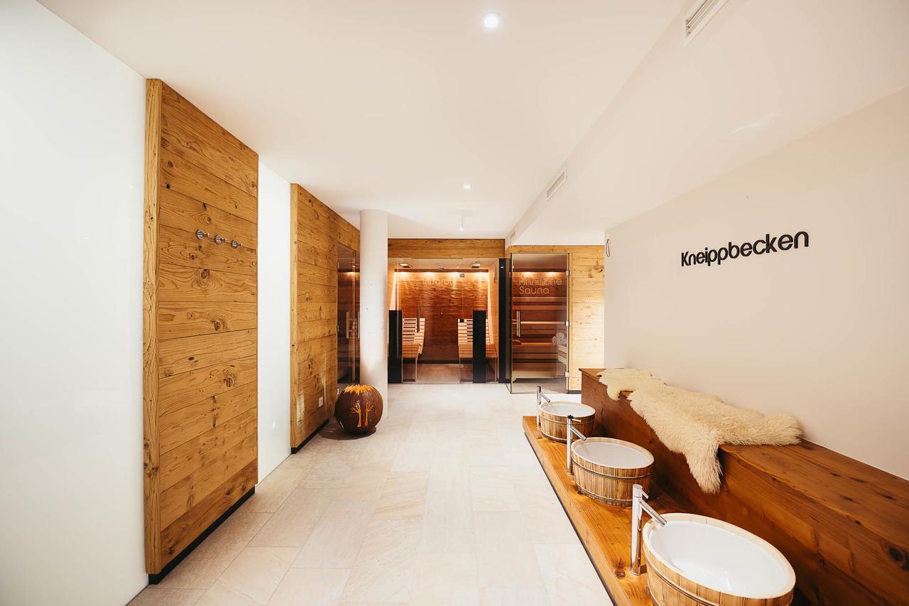 Adler Alpen Apartments 쉬룬즈 외부 사진