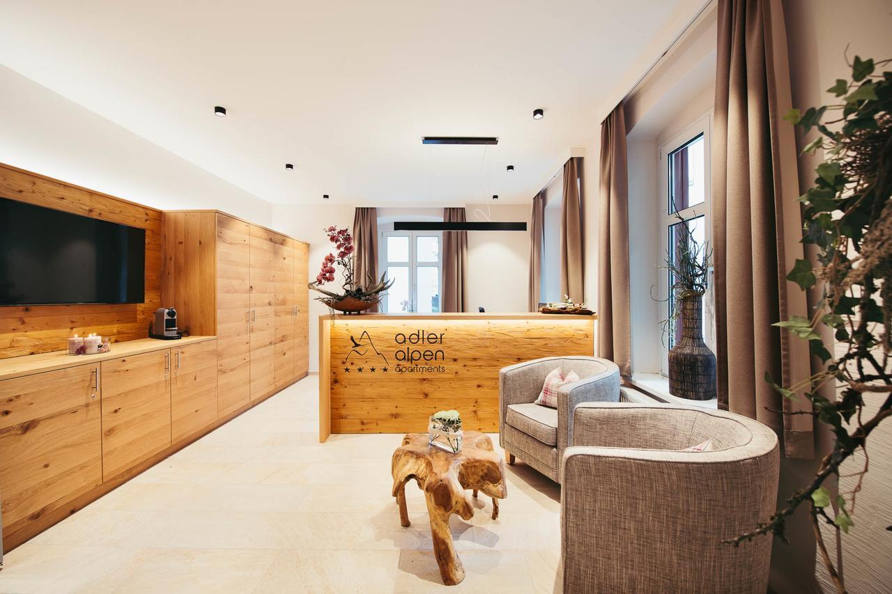 Adler Alpen Apartments 쉬룬즈 외부 사진