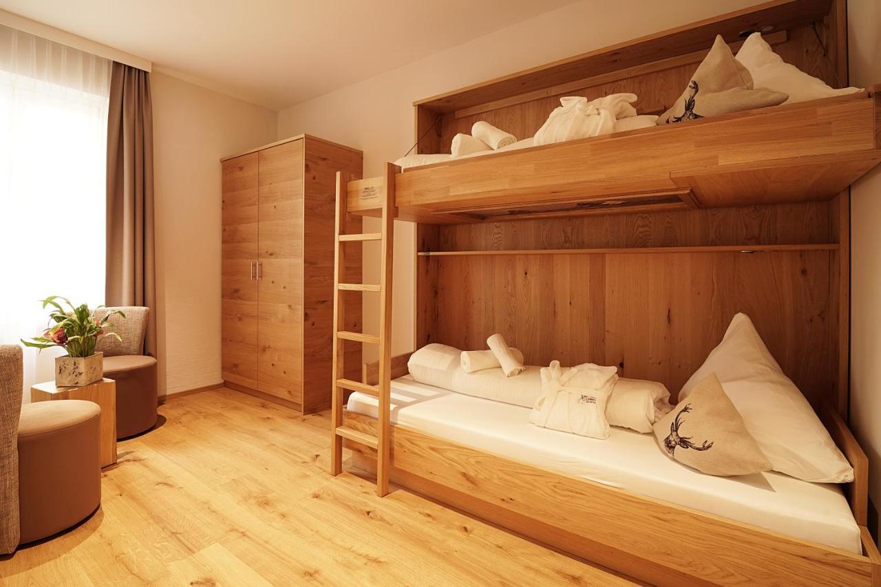 Adler Alpen Apartments 쉬룬즈 외부 사진