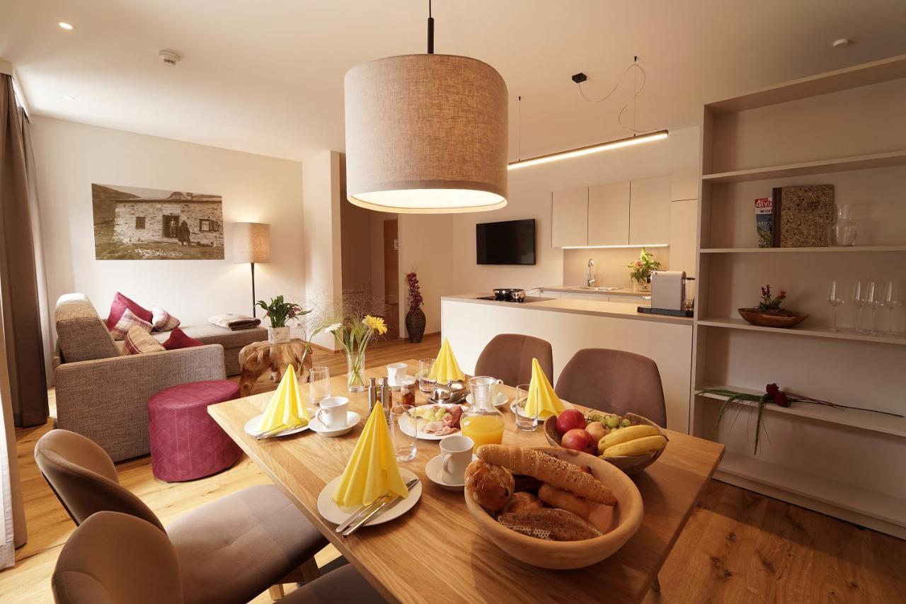 Adler Alpen Apartments 쉬룬즈 외부 사진